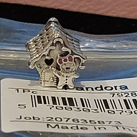 Auth PANDORA STERLING SILVER GINGERBREAD HOUSE CHARM 792823C01 *2023 COLLECTION* - Picture 2 of 12